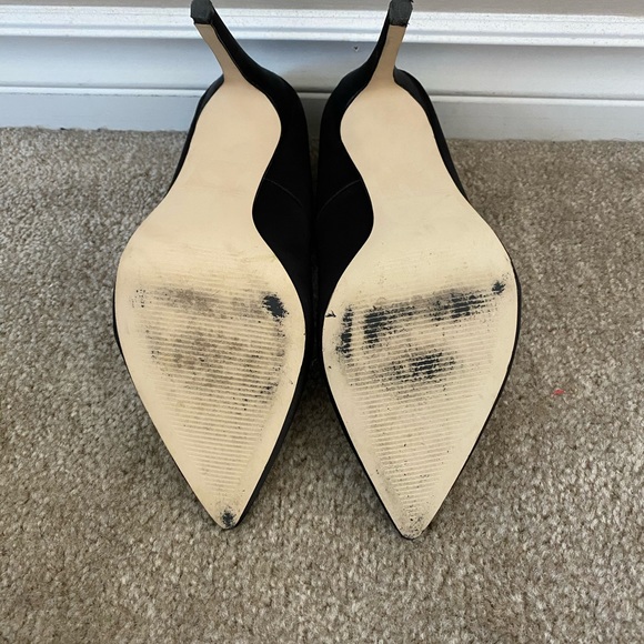 Size 8 point high heels - Picture 2 of 3